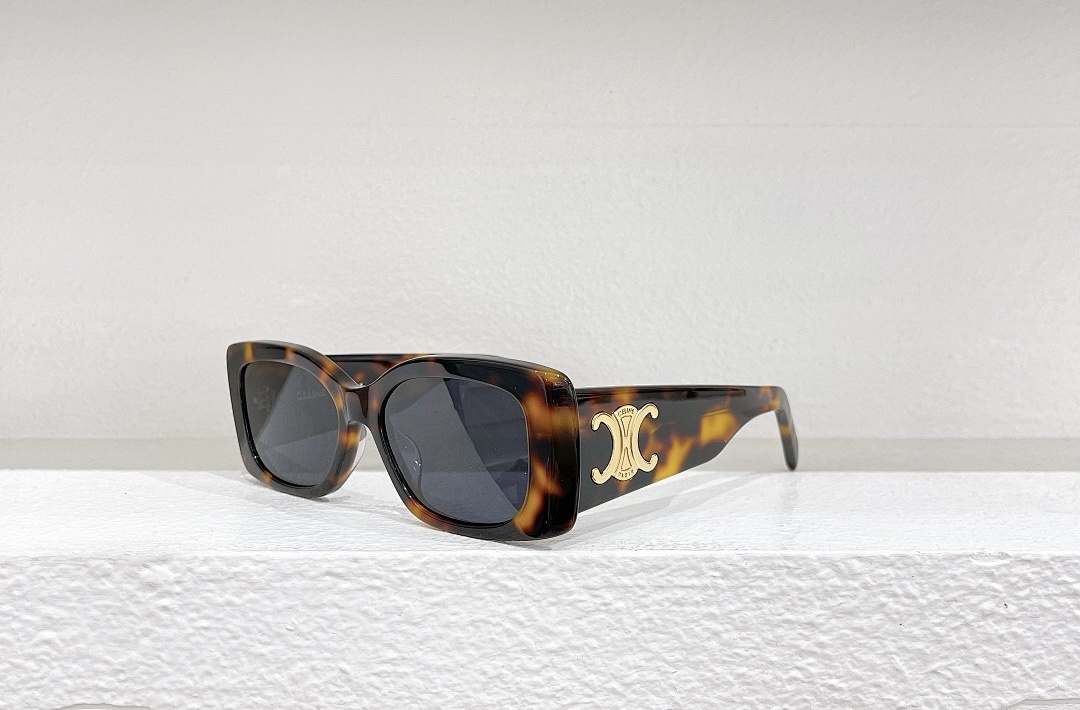 Other CELINEMODEL:CL40282SIZE:53