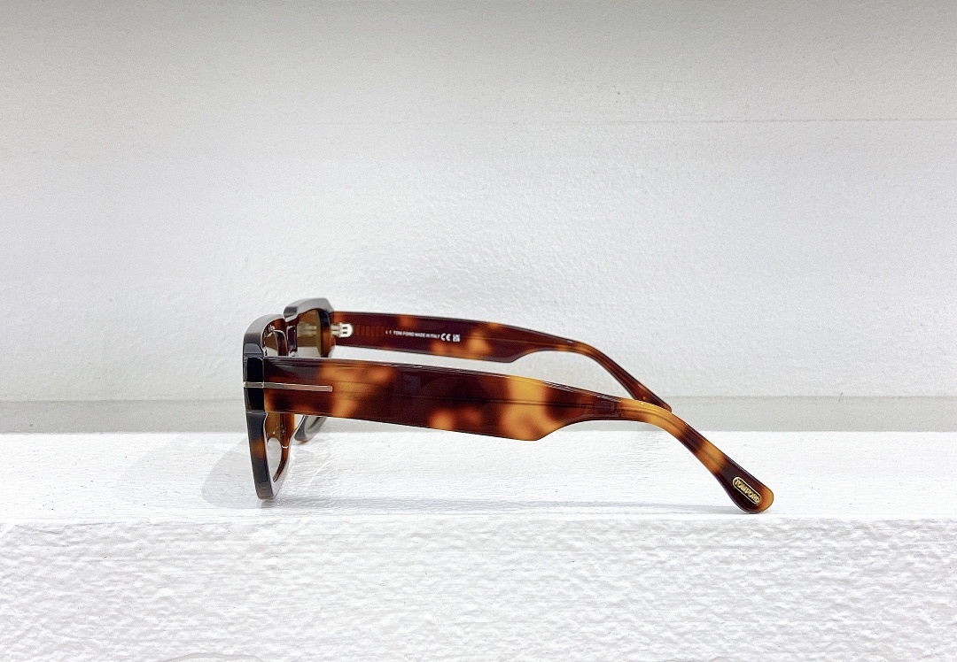 Other TOM FORDMODEL:FT1153SIZE:56 19-145_274 - Image 4
