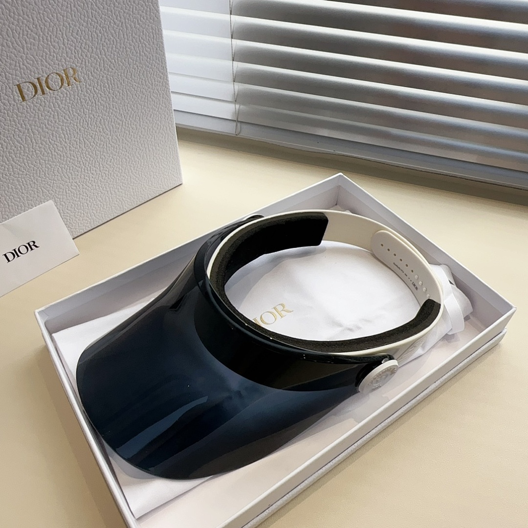 Other Dior_ - Image 8