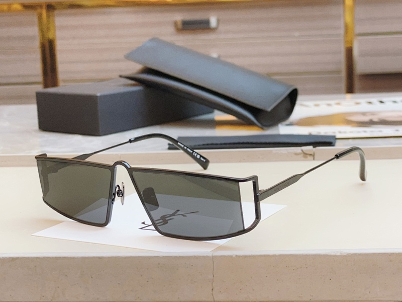 Other 【Saint LaurENTModel:SL606,Size65 15, photo 1