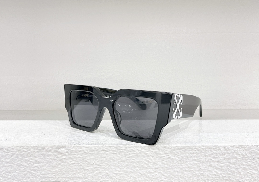 OFF WHITEMODELOERI128SIZE55, photo 1