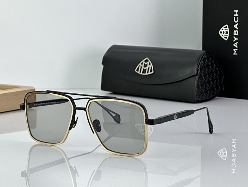Chanel MAYBAC~HTHE END II Size:60 17, photo 1