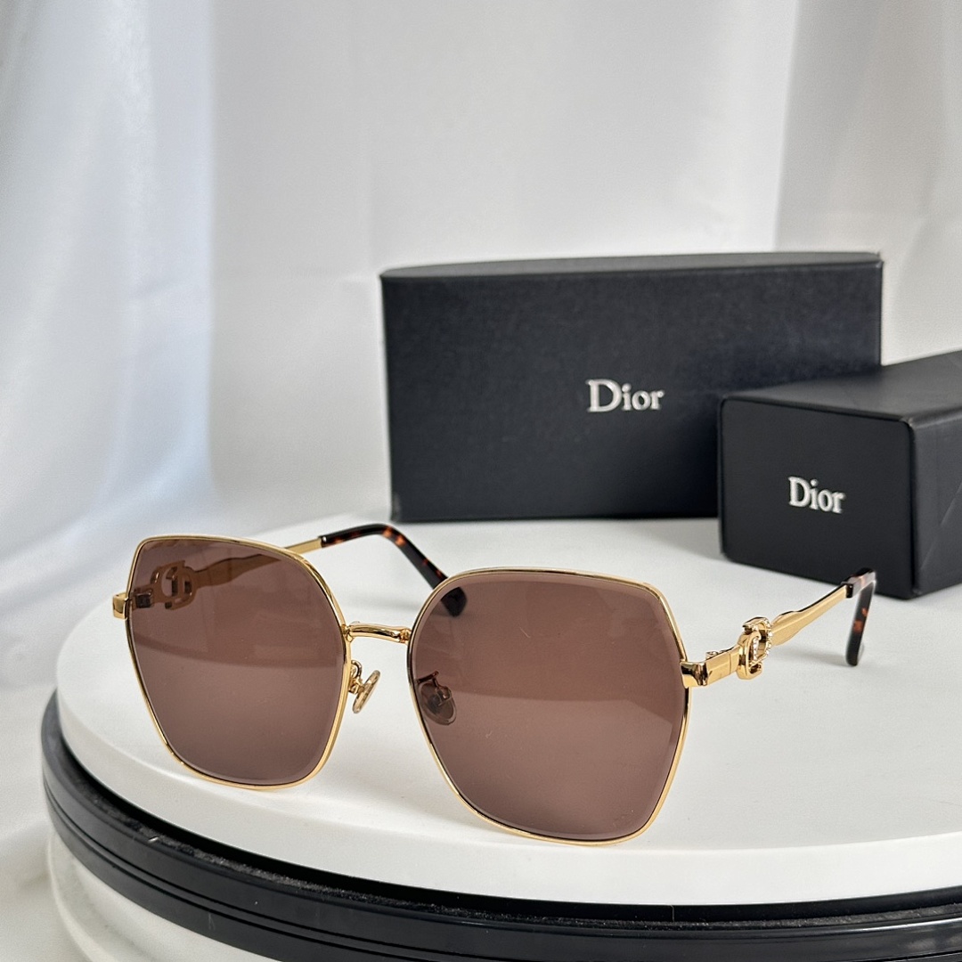 Other DIORMODEL:CD 8881SIZE:61 - Image 9