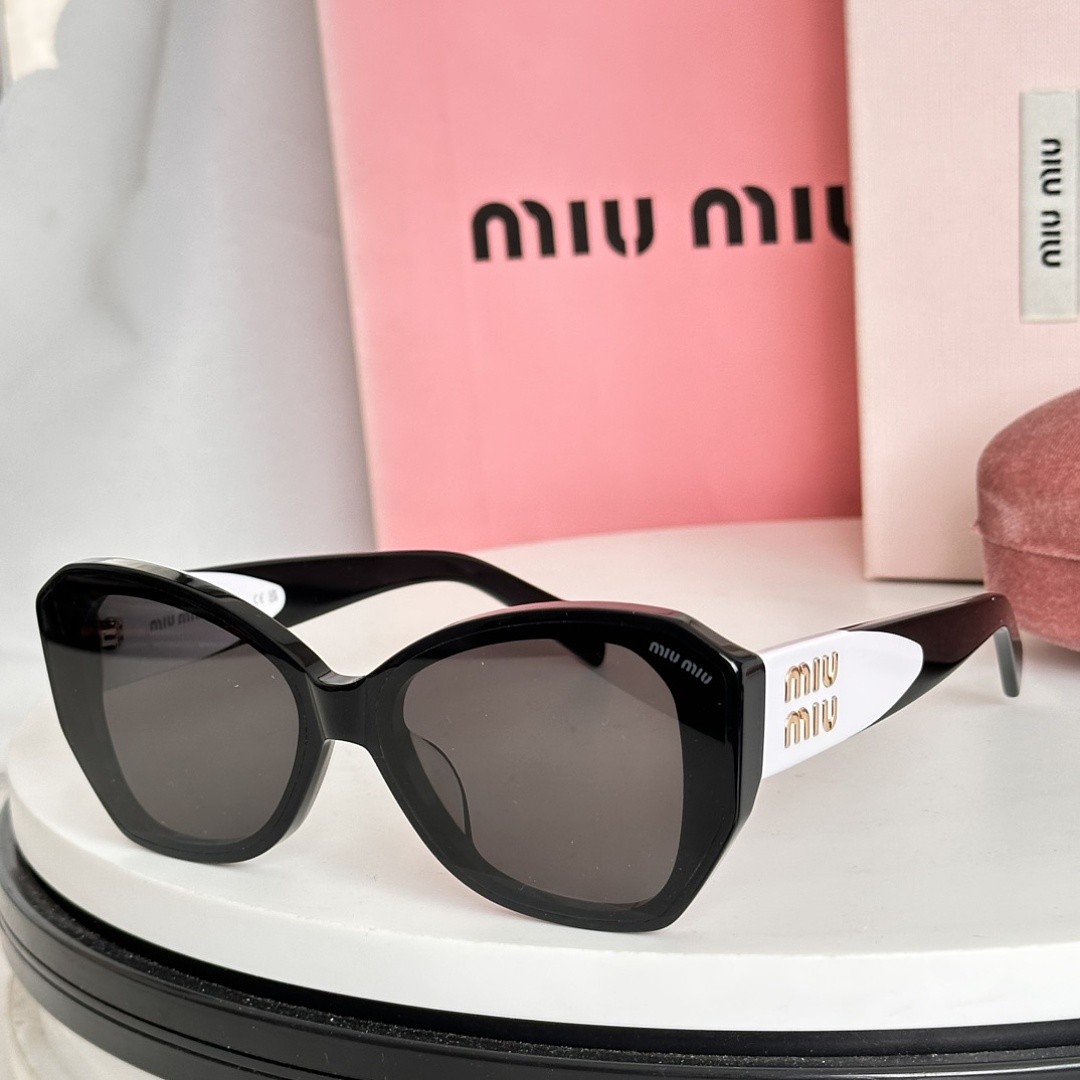 Miu Miu MIU MI MODELMU12KS SIZE:62