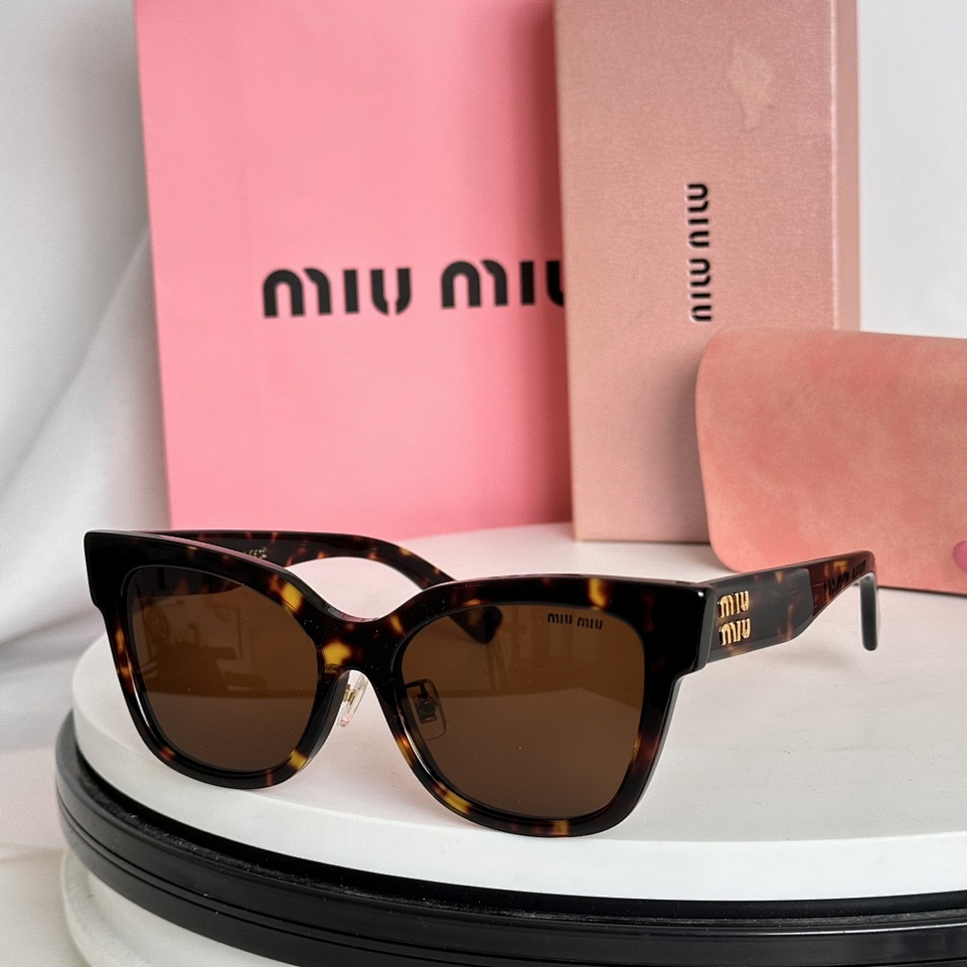 Miu Miu MODELMU02ZSSIZE:56 - Image 5