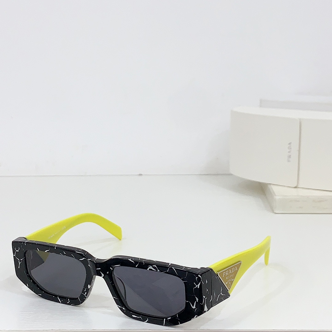 Prada MODEL OPR 09ZSSize:53 19-140. - Image 2