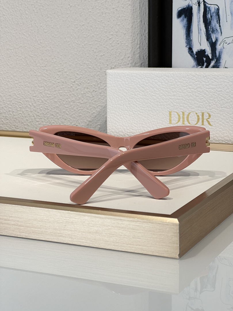 Other DioRMod:Cdior B1USize:53-16-135_ - Image 7