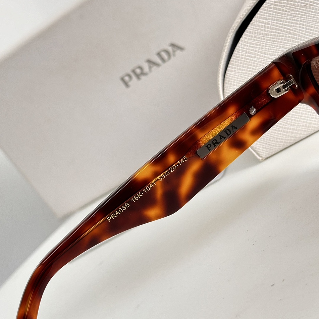 Prada ModelSPRA03SSize56 - Image 4