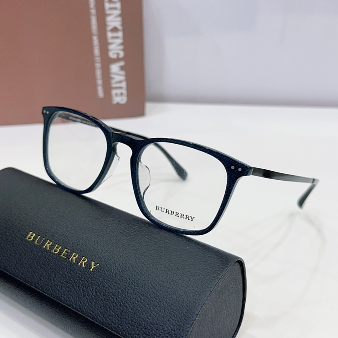 Other BURBERRYMODEL:8005SIZE:52