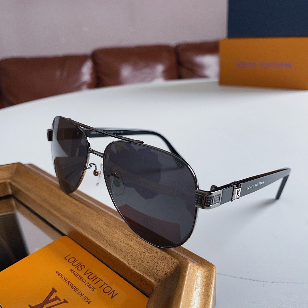 Other LOUIS VUITTONMODEL:Z1239SIZE:60 - Image 3