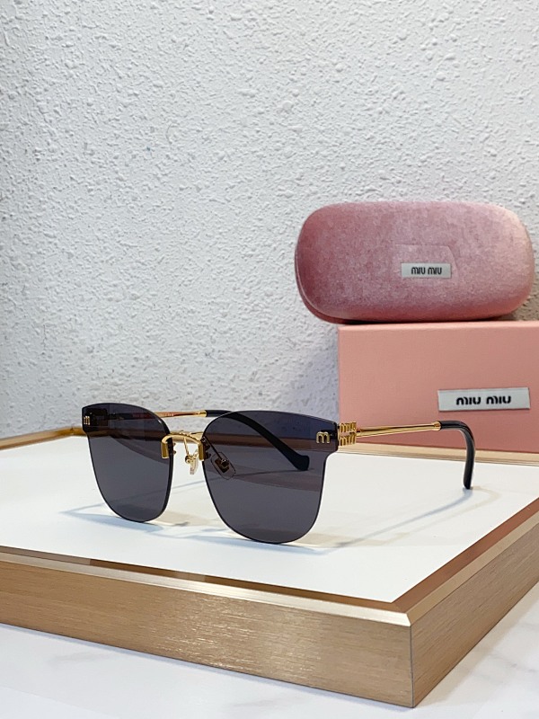 Miu Miu Miu Miu Smu087, photo 1