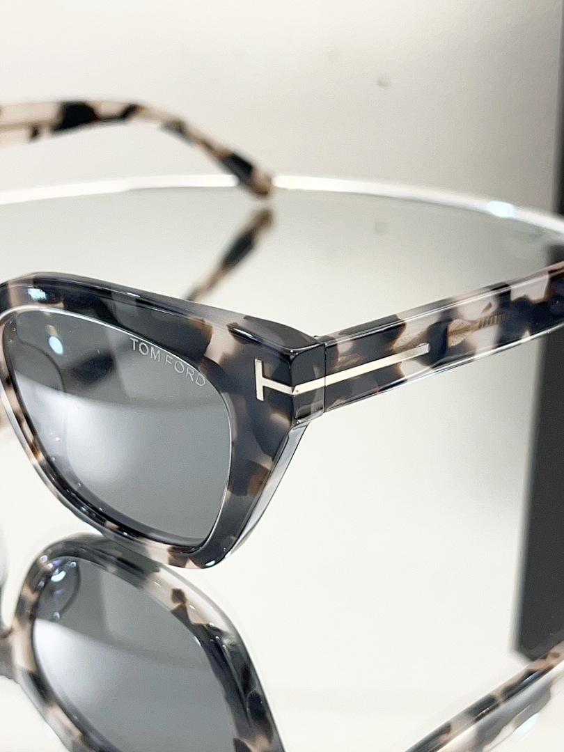 Other TOM FORDMODEL:FT 1031SIZE:52 - Image 4