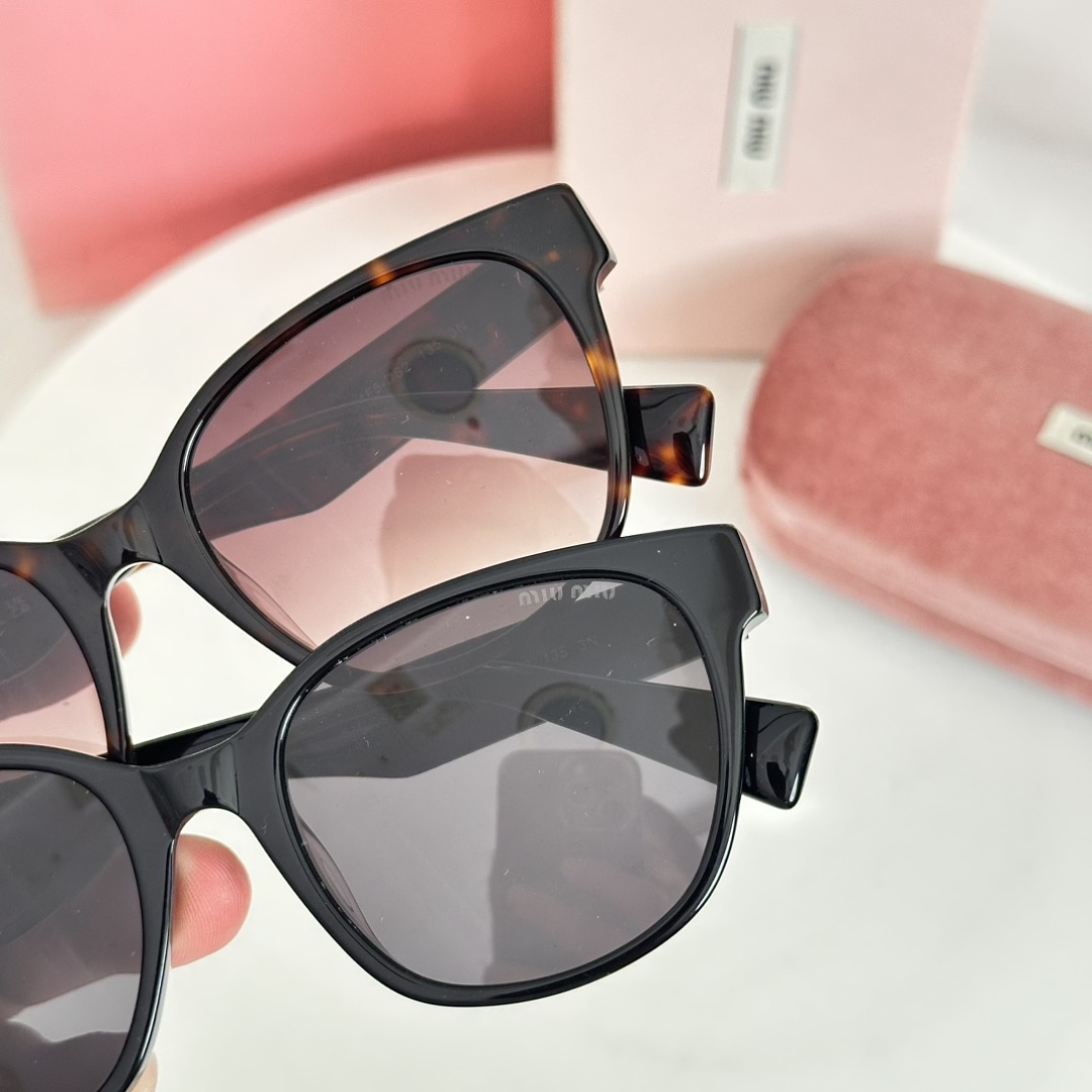 Miu Miu MIU M MODEL SMU087Z SIZE:53 - Image 4