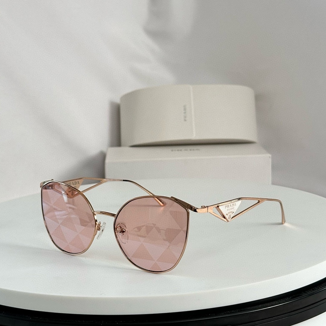 Prada P - Image 8