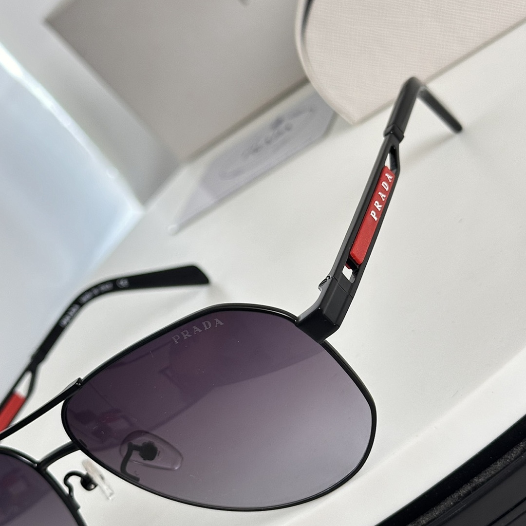 Prada MODEL:PS 52YS SIZE 61 - Image 5