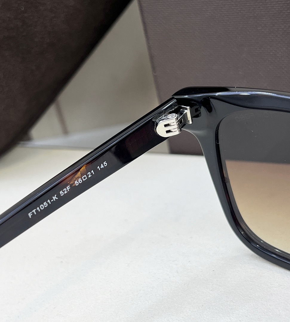 Other TOM FORDMODEL:FT1051-KSIZE:56 - Image 3