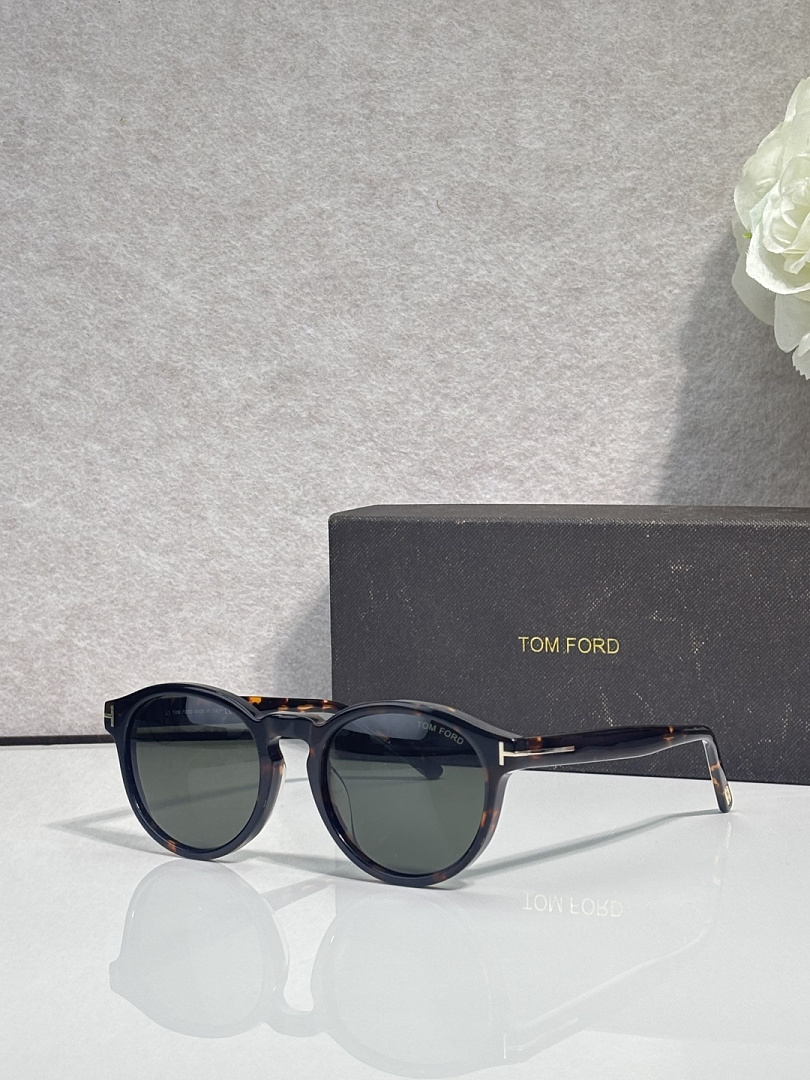 Other TOM FORDMODEL:FT0591SIZE:51