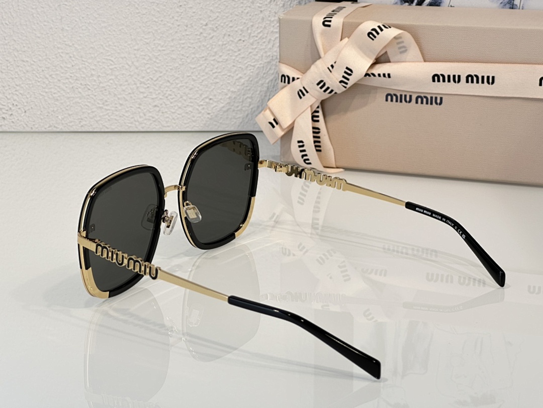 Miu Miu MiuMiUMod:SMU96Size:57 - Image 3