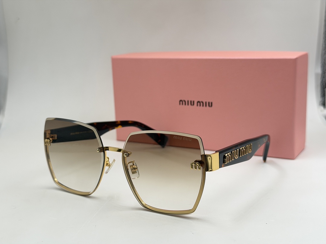 Miu Miu MU69ZS62 - Image 9