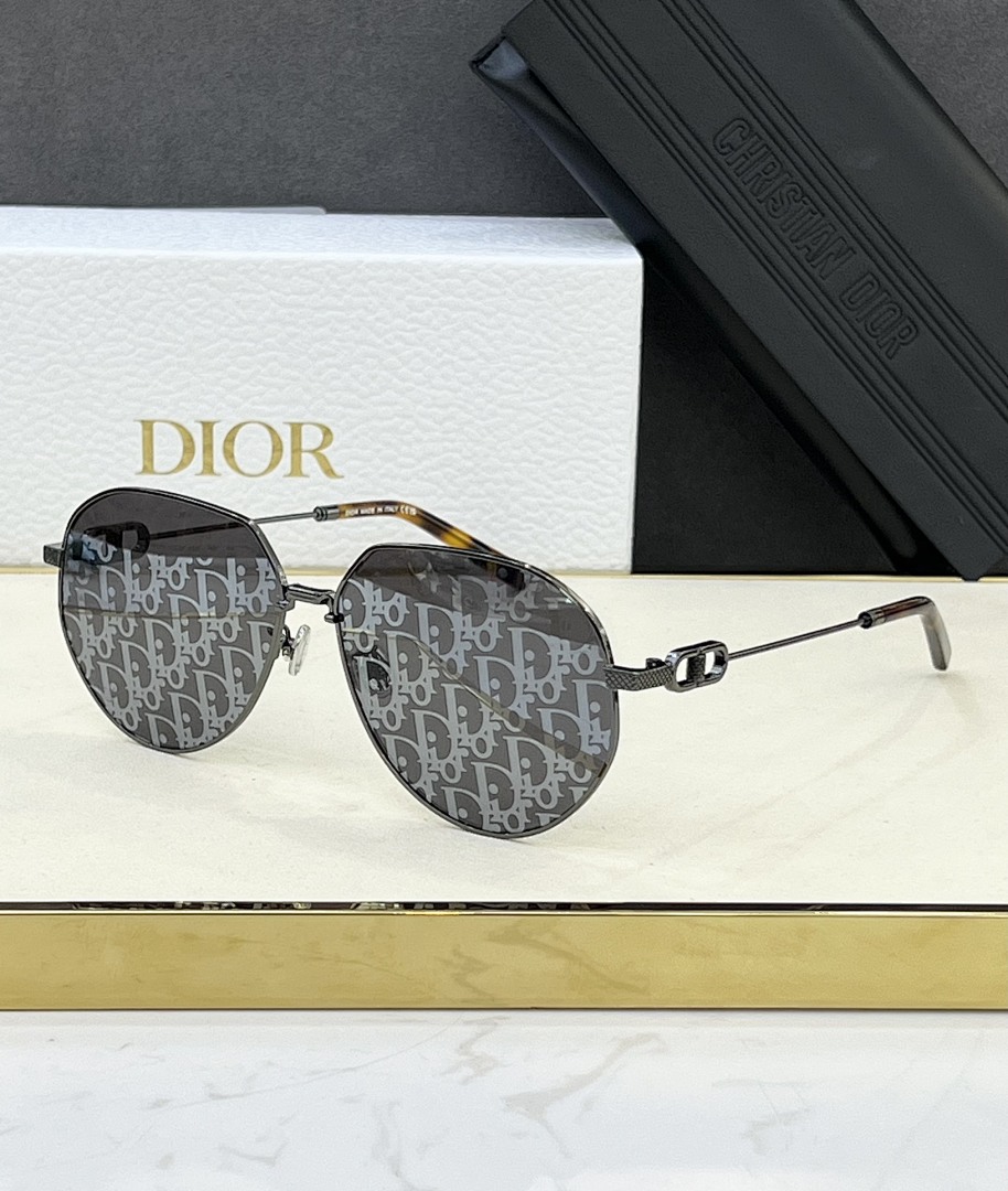 Other DIORMODEL:DIOLINKA1U SIZE:61