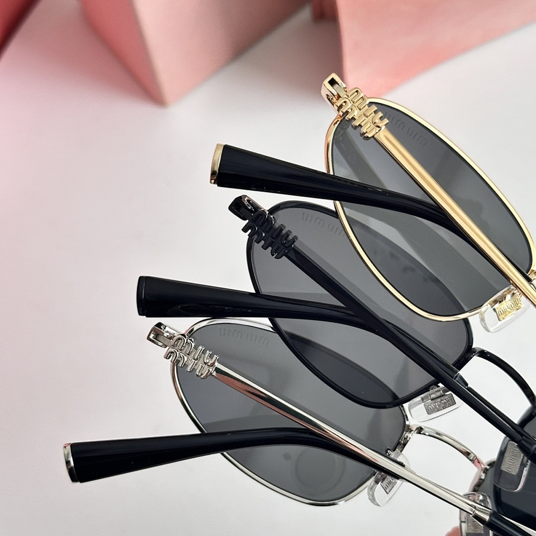 Miu Miu MIUMIUmodSMU52SSIZE51 - Image 4