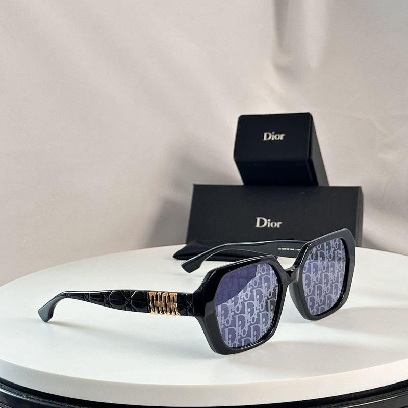 DIORCDICON S3F 53 19-145_, photo 1