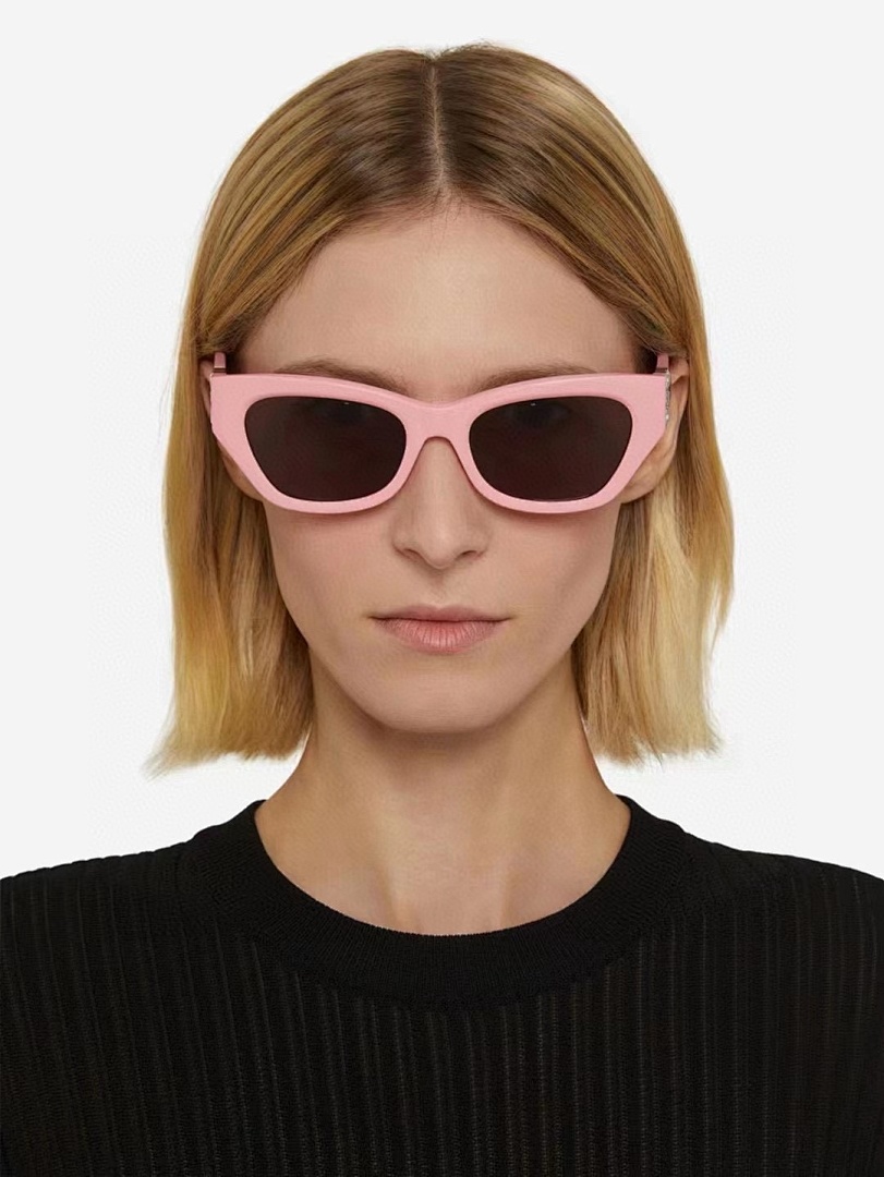 Chanel GIVENCHYMODEL:, photo 1