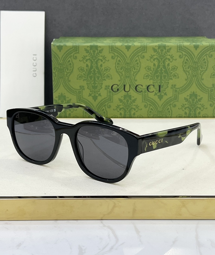 Other GUCCiMODEL:GG1429OSIZE:54