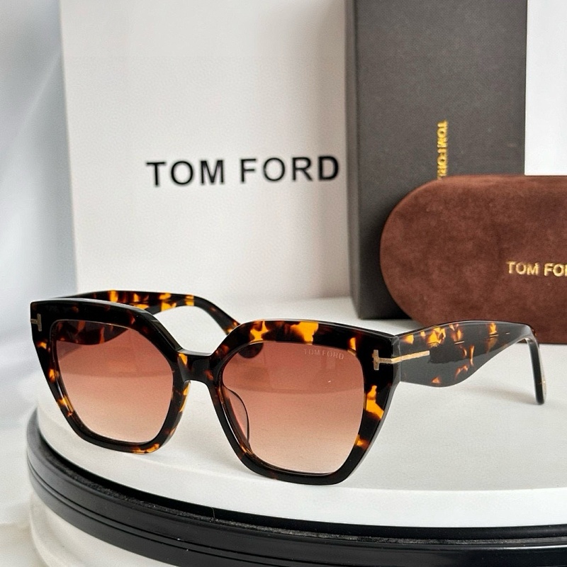 Other TOM FORDFT0903 Size:56