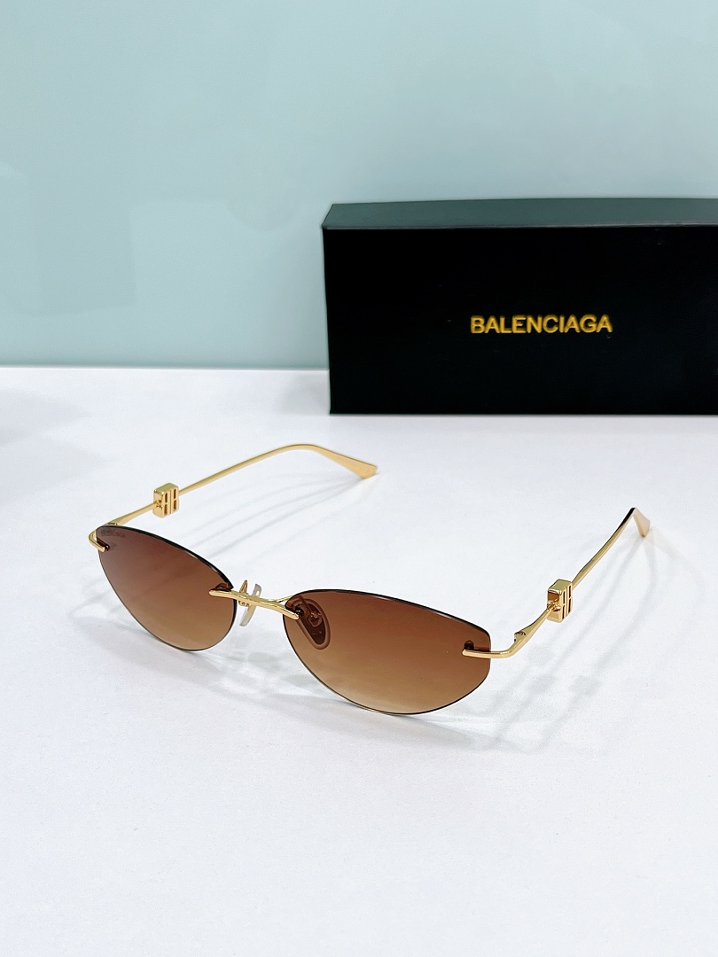 Balenciaga BB0508SSize:61, photo 1