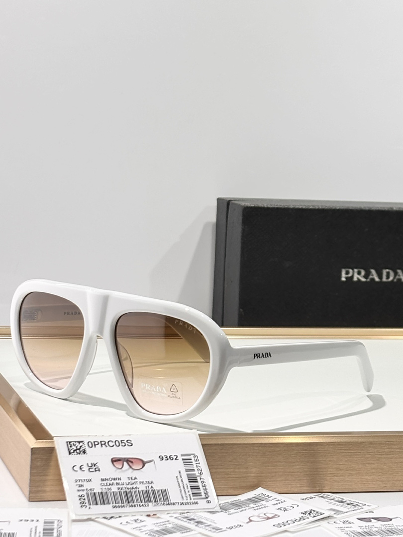 Prada Oversized PradMod :SPR C05Size :57 18-135Originial qualityThe Same Style As Kendall Jenner - Image 7