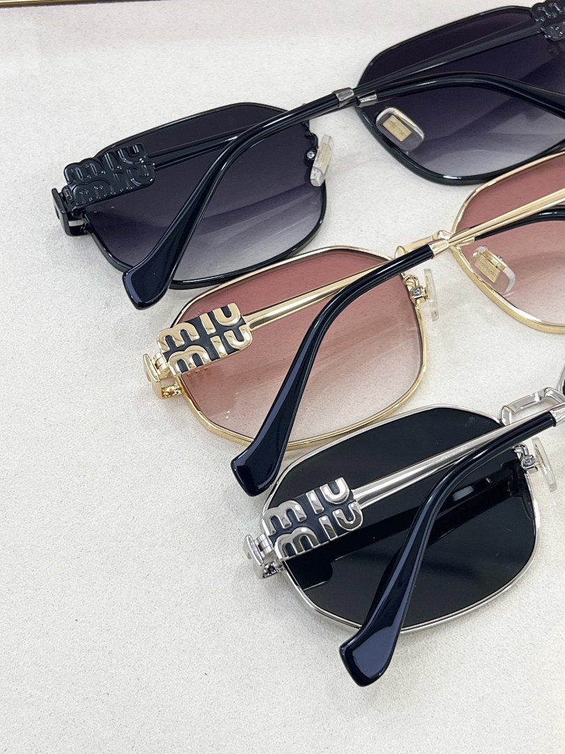 Miu Miu MIUMIUMODEL:SMU75ZSSIZE:58 16-145_296 - Image 2