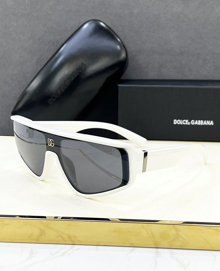 Other DOLCE & GABBANAMODEL:TS-S351SIZE:147 0-145, photo 1