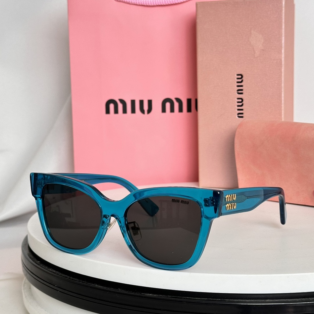 Miu Miu MODELMU02ZSSIZE:56 - Image 4