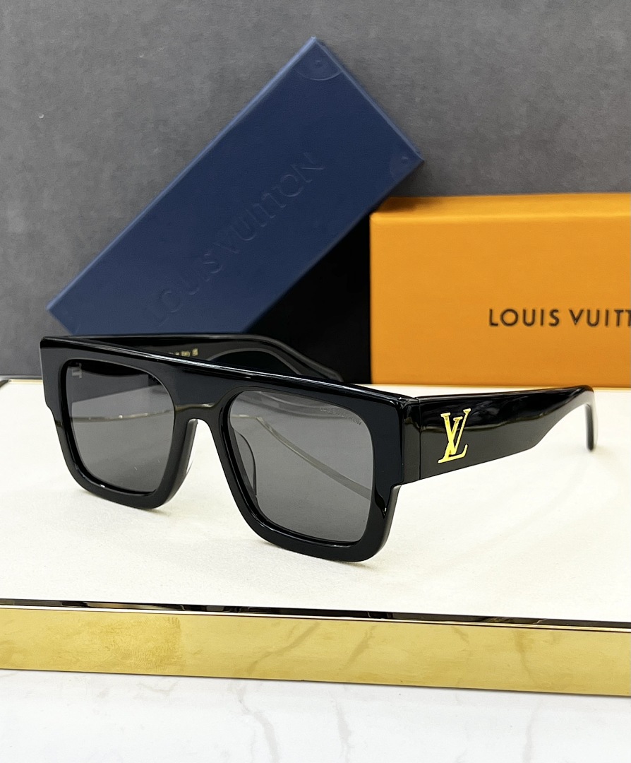Other LOUIS VUITTONMODEL:Z2125ESIZE:54