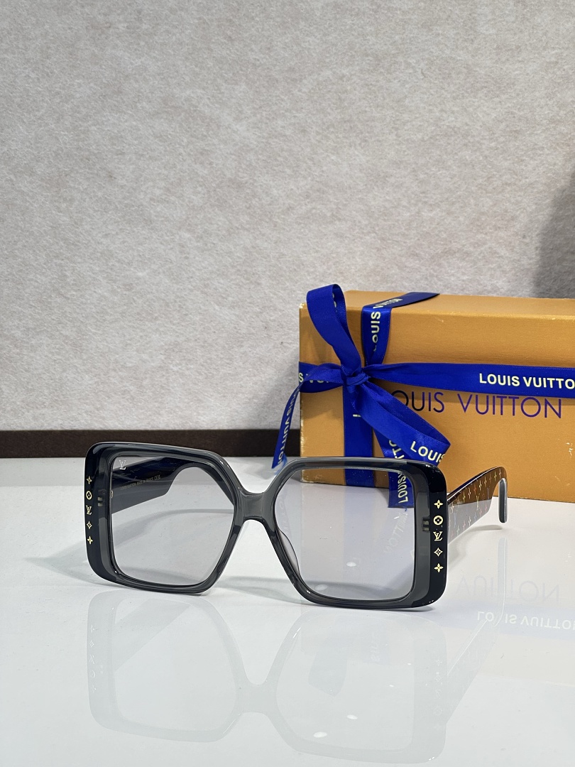 Other LOUIS VUITTOMODEL:Z2095WSIZE:56