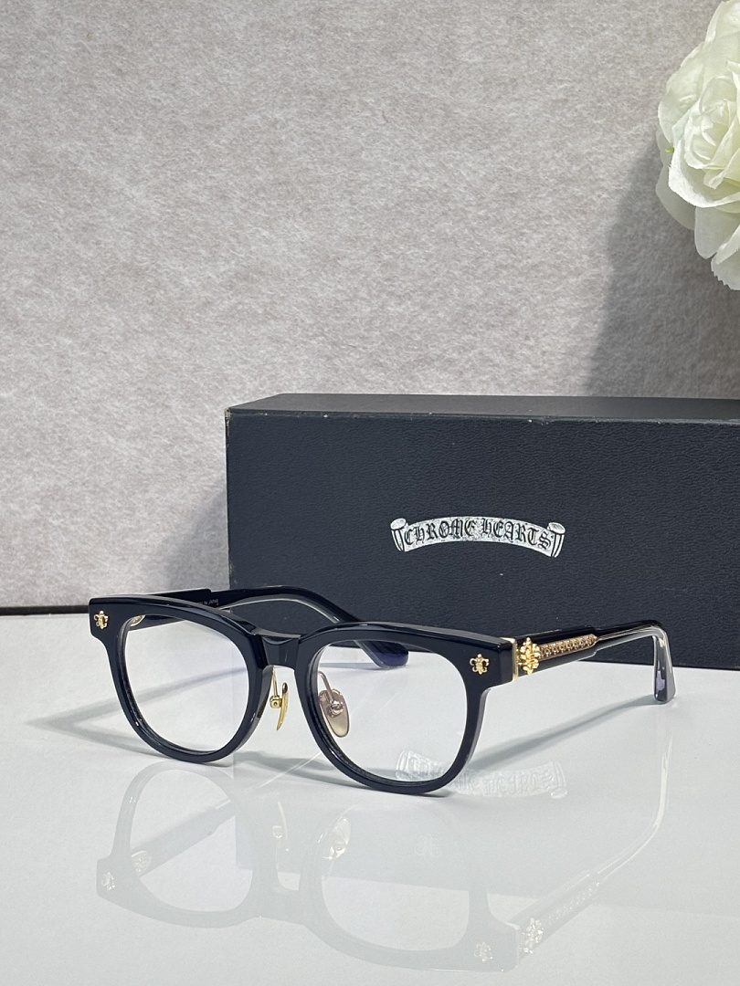 Chanel Chanel Chrome HeartsMODEL CH8199SIZE:52, photo 1