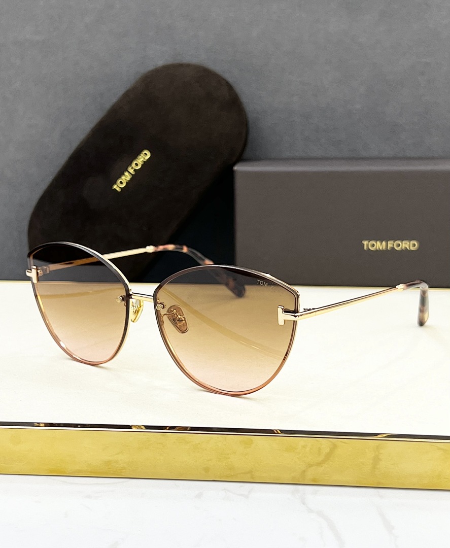 Other TOM FORDModel FT1106Size:63