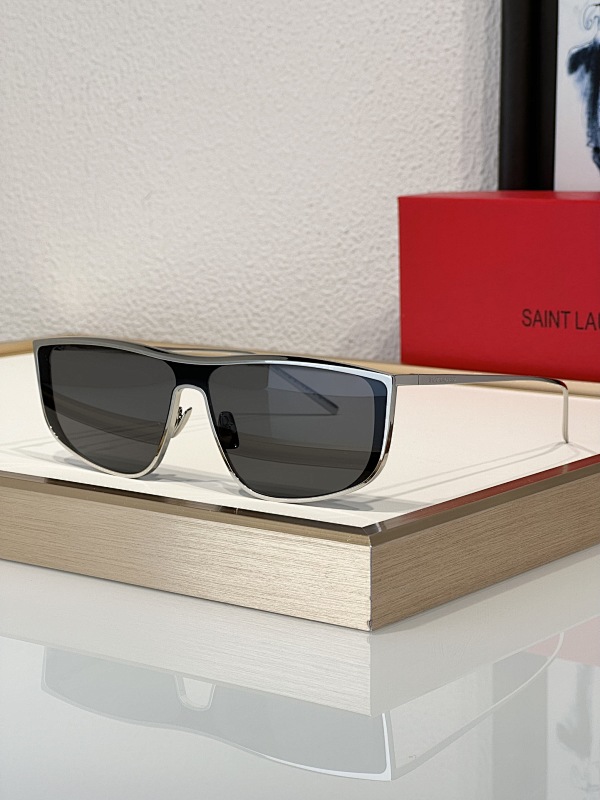 Other Saint LaurenTMod:SL 605Size:99-1-145_159, photo 1
