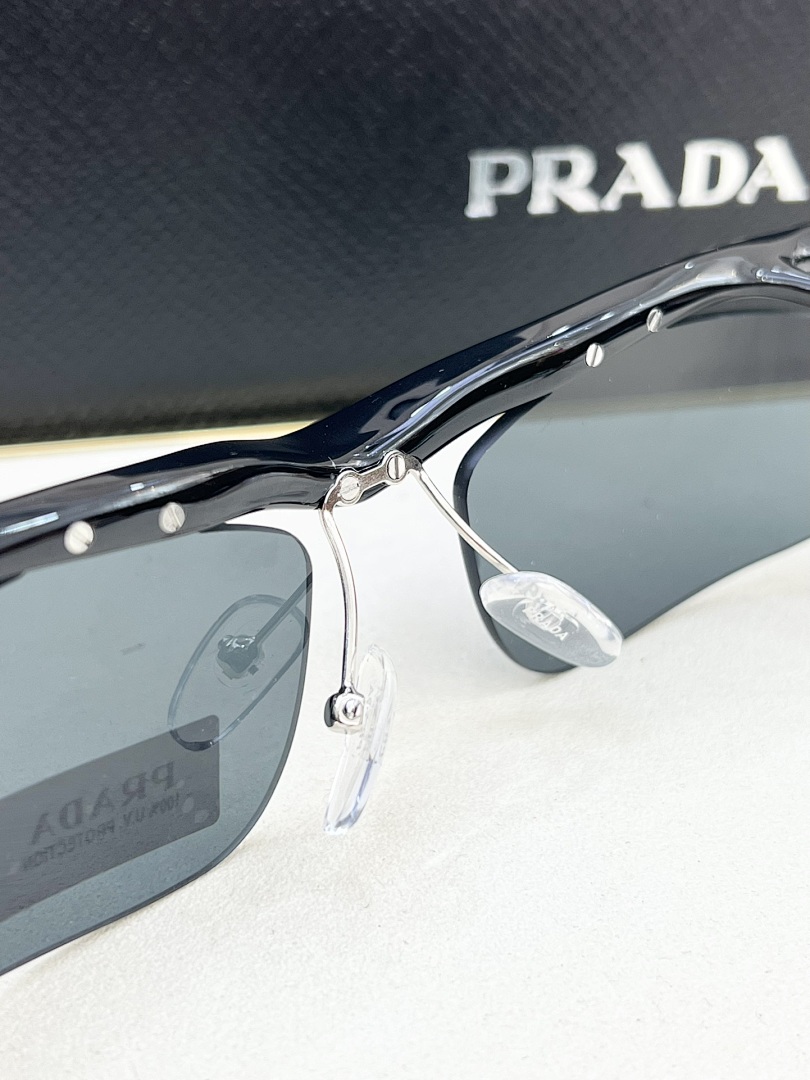 Prada MODEL:SPRA25SIZE:47 - Image 3