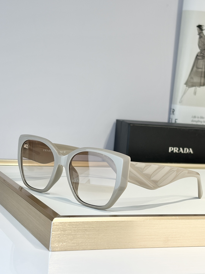 Prada MODEL:SPR A20SSIZE:56 - Image 9