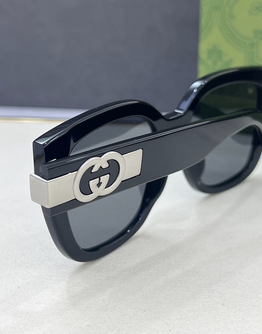 Other GUCCIMODEL:GG1690SKSIZE:52 - Image 4