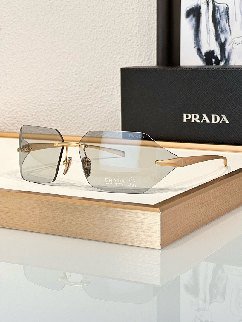 Prada Mod:SPR A55Size:71