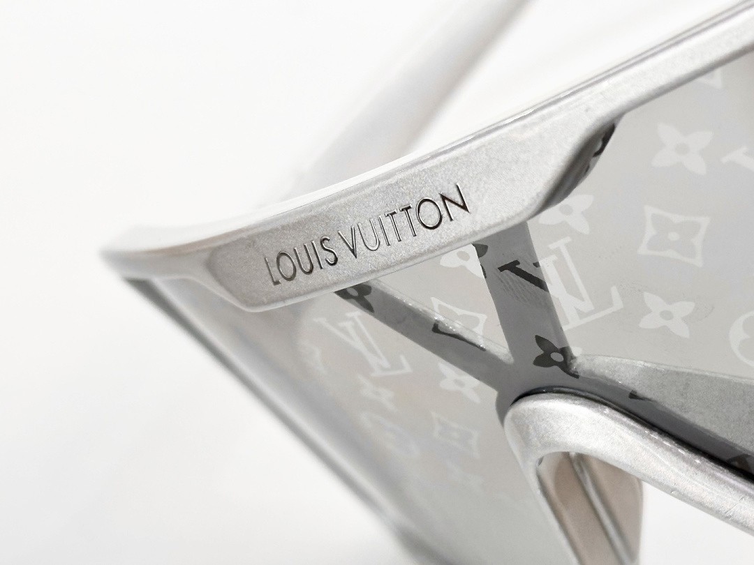 Other LOUIS VUITTONMODEL:Z3101USIZE:135 - Image 3