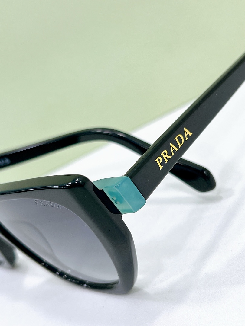 Prada ModelPRA03Size:53 - Image 12