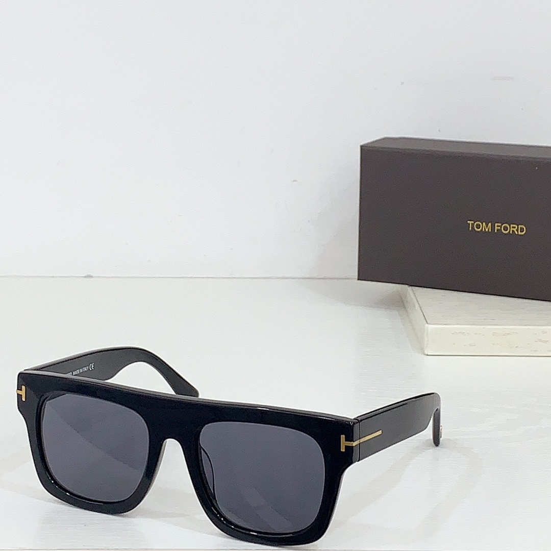 Other TOM FORD Model No : FT0711 53 - Image 3