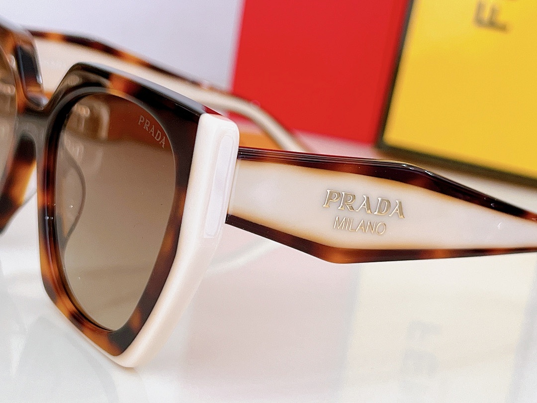 Prada PR15W SIZE:54 - Image 6