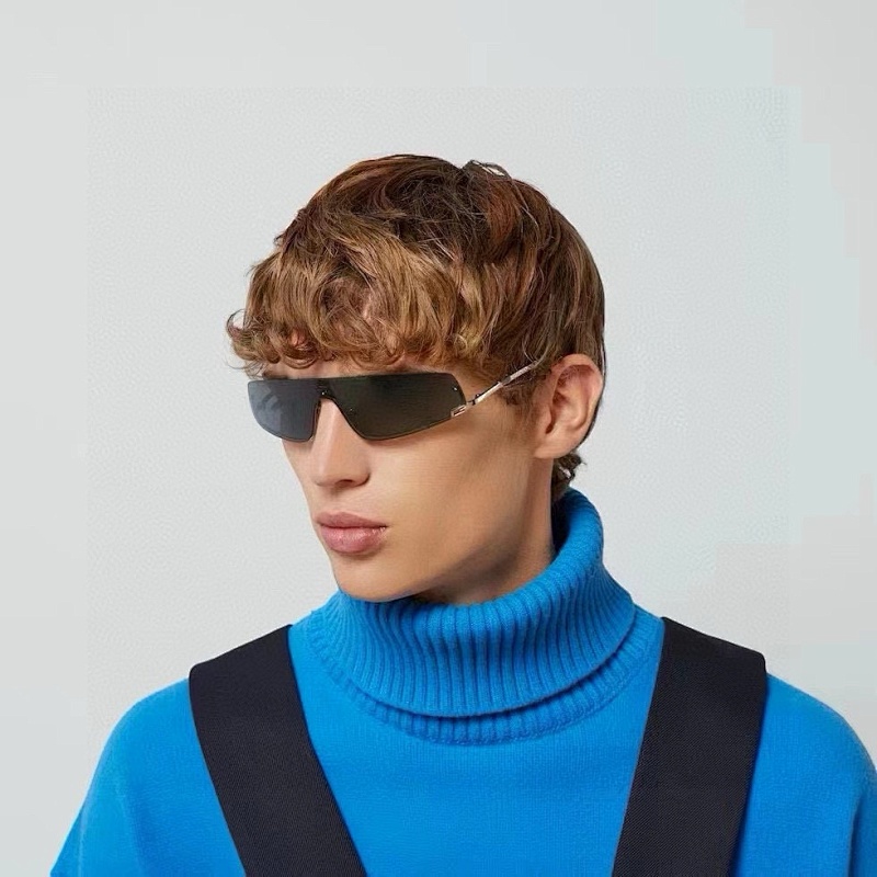 GUCCIMODELGG1561SSIZE99 1-140, photo 1