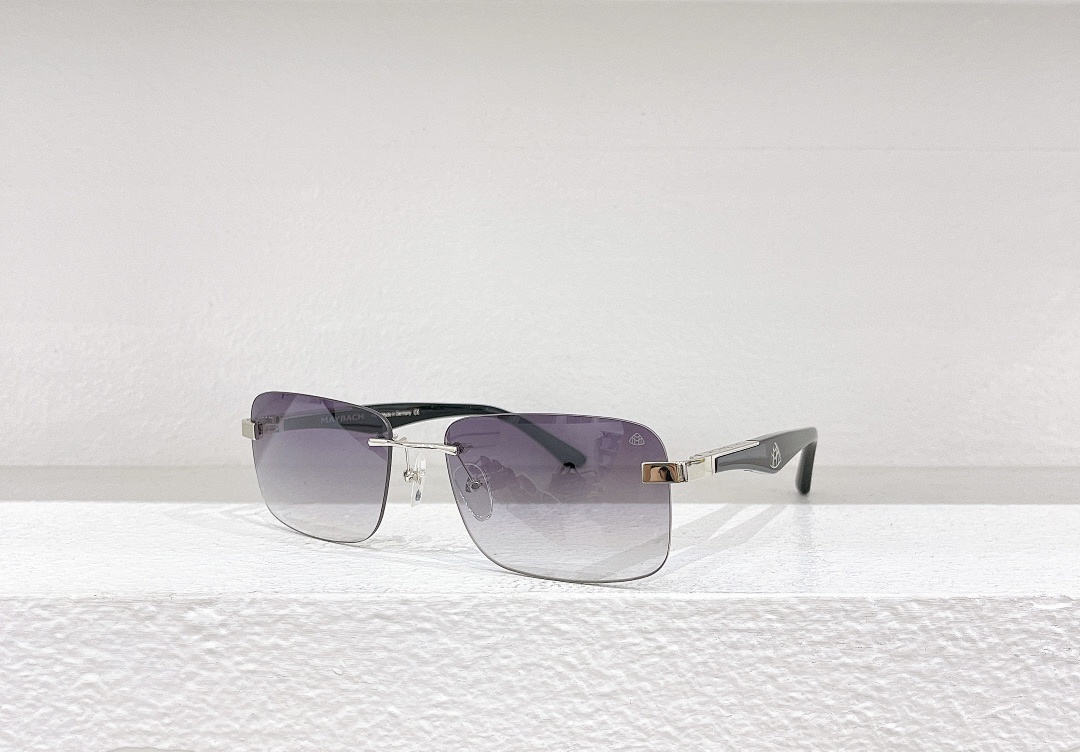 Chanel Chanel MAYBACHMODEL THE ARTIST I SIZE:61 18-145_, photo 1