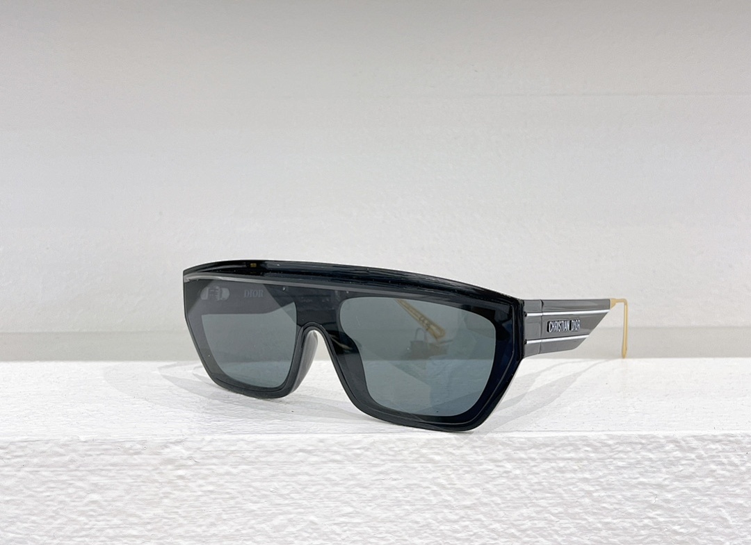 Other DIORMODEL:DioClub M7USIZE:141 0 - Image 4